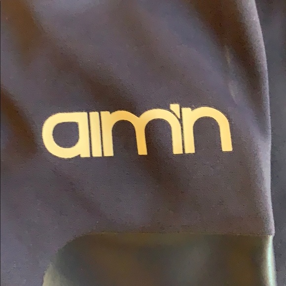 Aim’n Dark Blue Leggings Size medium NWOT - Picture 2 of 5